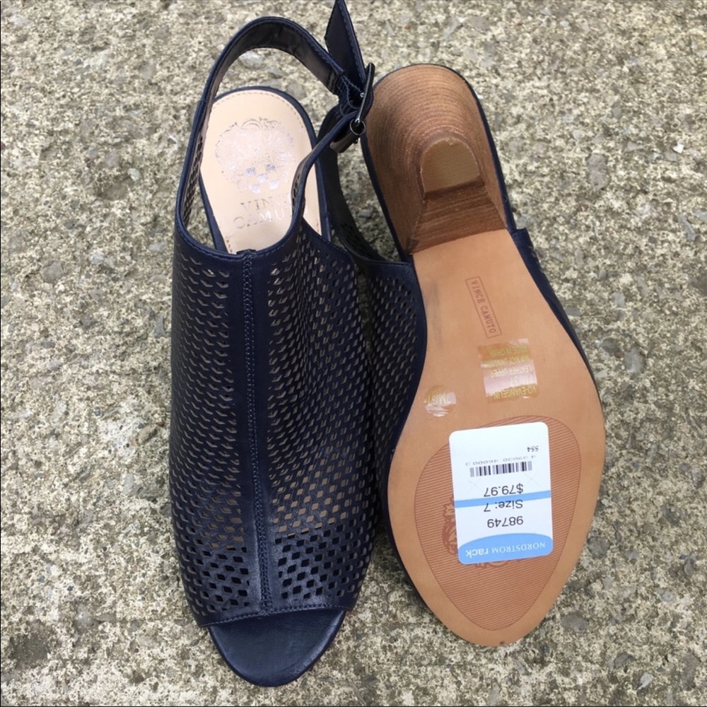 Vince Camuto Evangelina Slingback Sandals - Picture 6 of 7